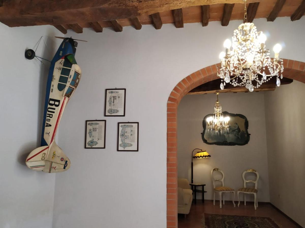 Villa Borgo Antico à Lari Extérieur photo
