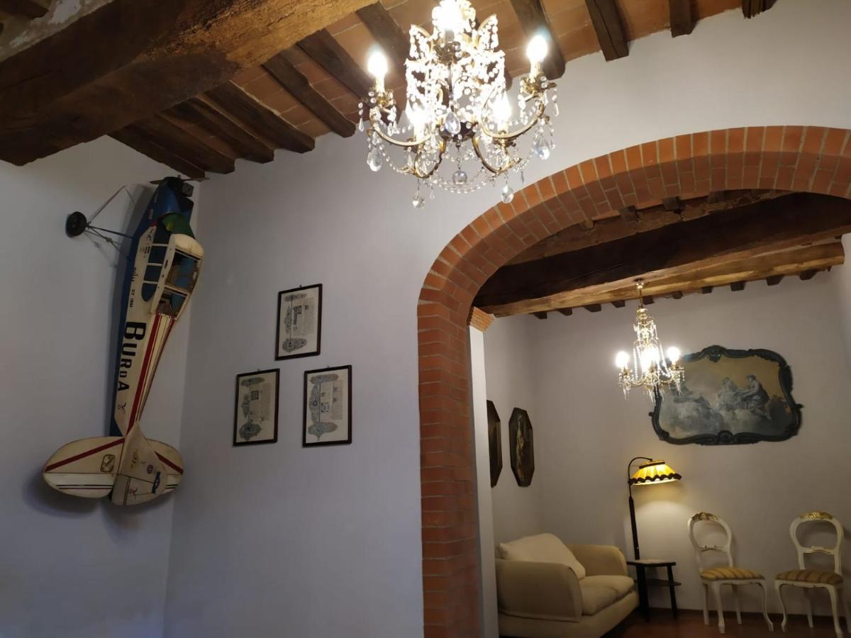 Villa Borgo Antico à Lari Extérieur photo