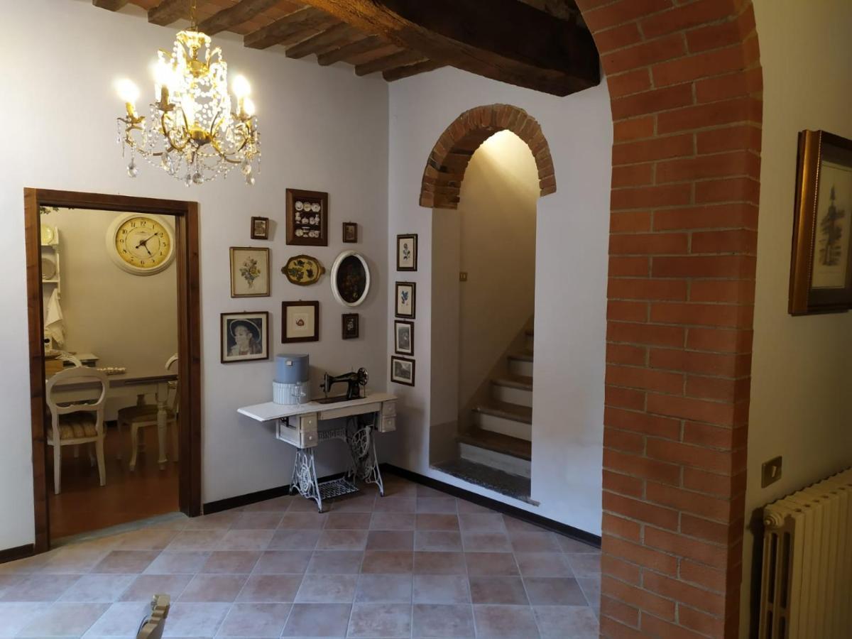 Villa Borgo Antico à Lari Extérieur photo